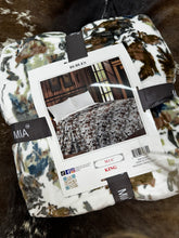 Load image into Gallery viewer, King Soft Blanket