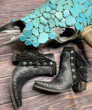 Load image into Gallery viewer, Double D Ranch Wear Apache Kid Boots