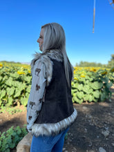 Load image into Gallery viewer, Stunning Tasha Polizzi Luxe Vest
