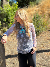 Load image into Gallery viewer, Violet Lace Long Sleeve
