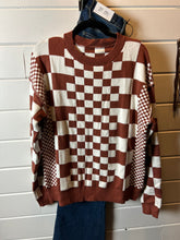 Load image into Gallery viewer, Brown Checkered Sweater
