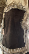 Load image into Gallery viewer, Stunning Tasha Polizzi Luxe Vest
