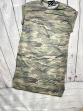 Load image into Gallery viewer, Kids Camo Print Dress/ Cover-up
