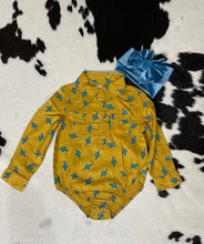 Load image into Gallery viewer, Cotton &amp; Rye Kids Button Up Cactus Onesie
